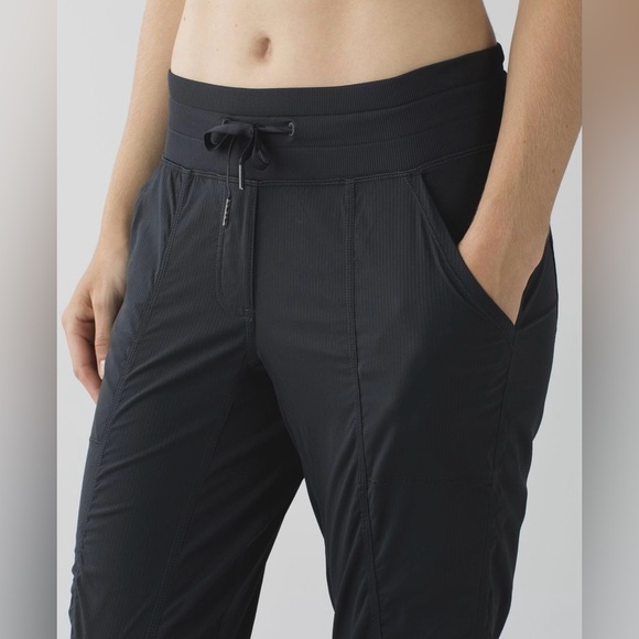 Lululemon Street To Studio Pants Unlined 27” Black Size 2 - Picture 2 of 11